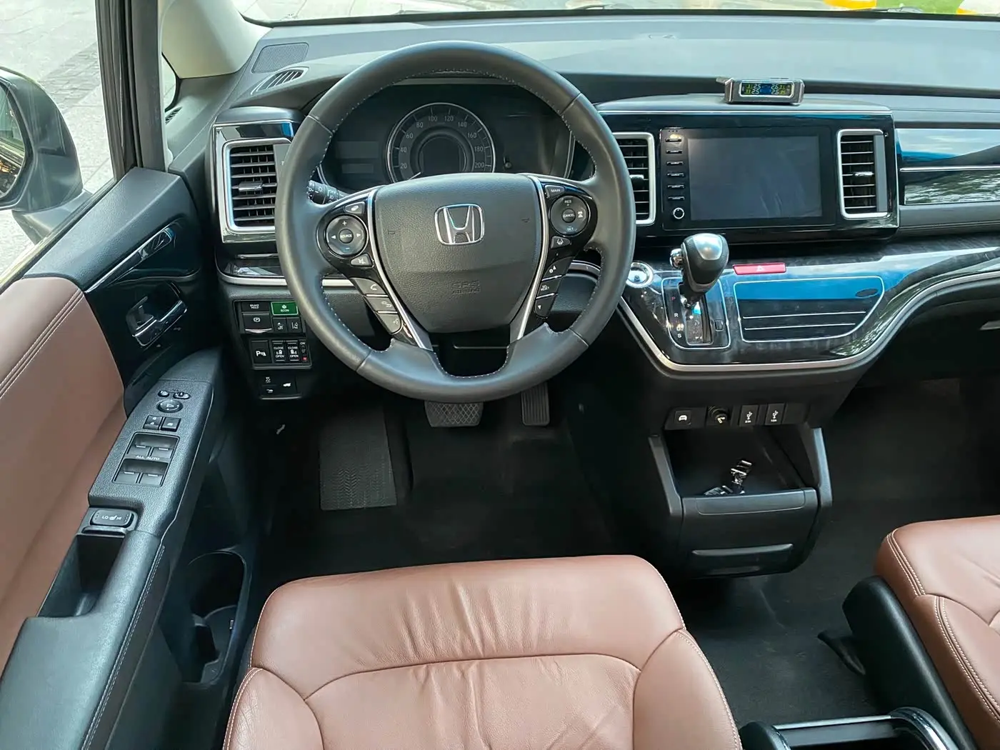 Honda Elysion 2020 — Şəkil 13/20