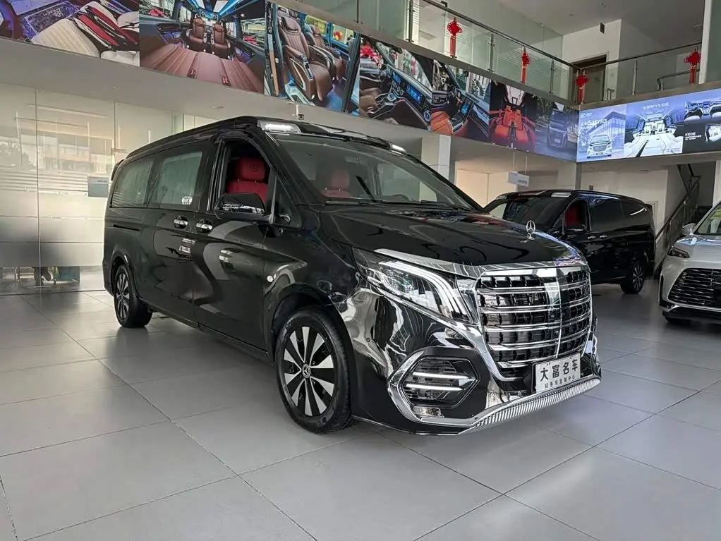 Mercedes-Benz Vito 2023 — Photo 2/20