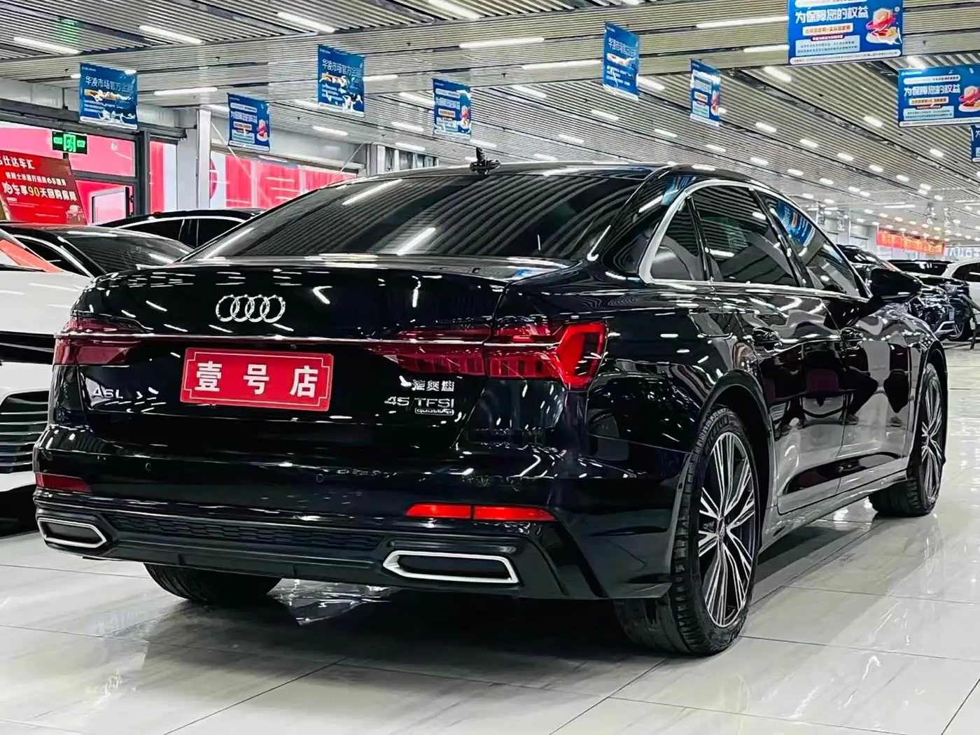 Audi A6L 2021 — Photo 4/16