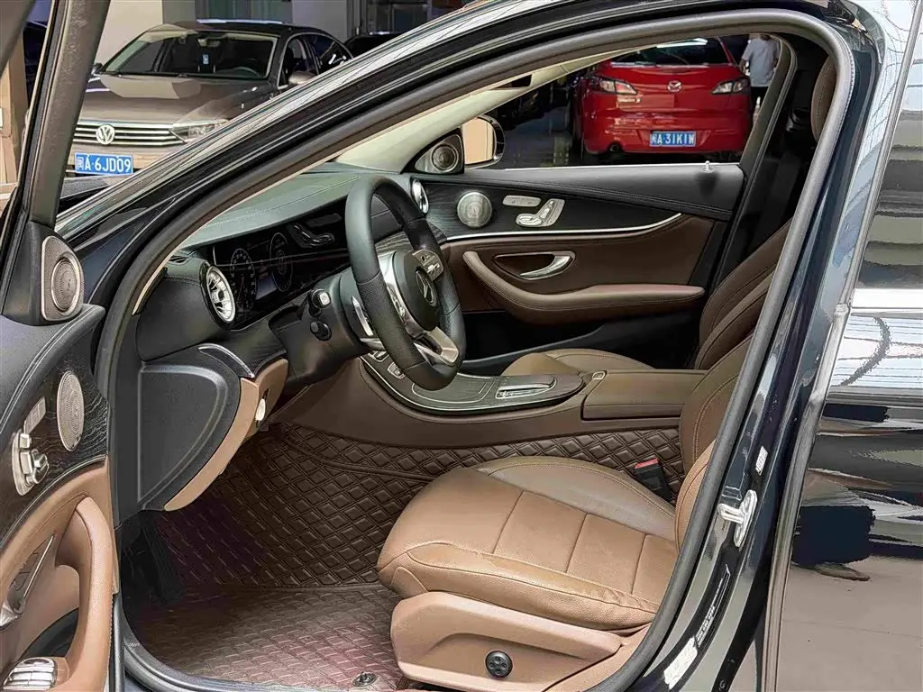 Mercedes-Benz E-Class 2019 — Şəkil 5/18