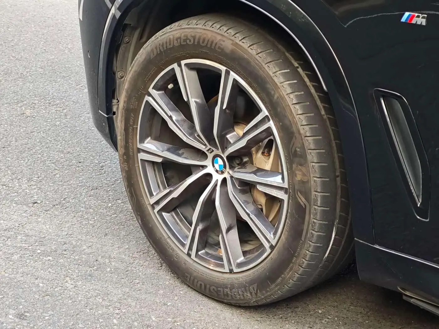 BMW X5 2019 — Photo 10/17