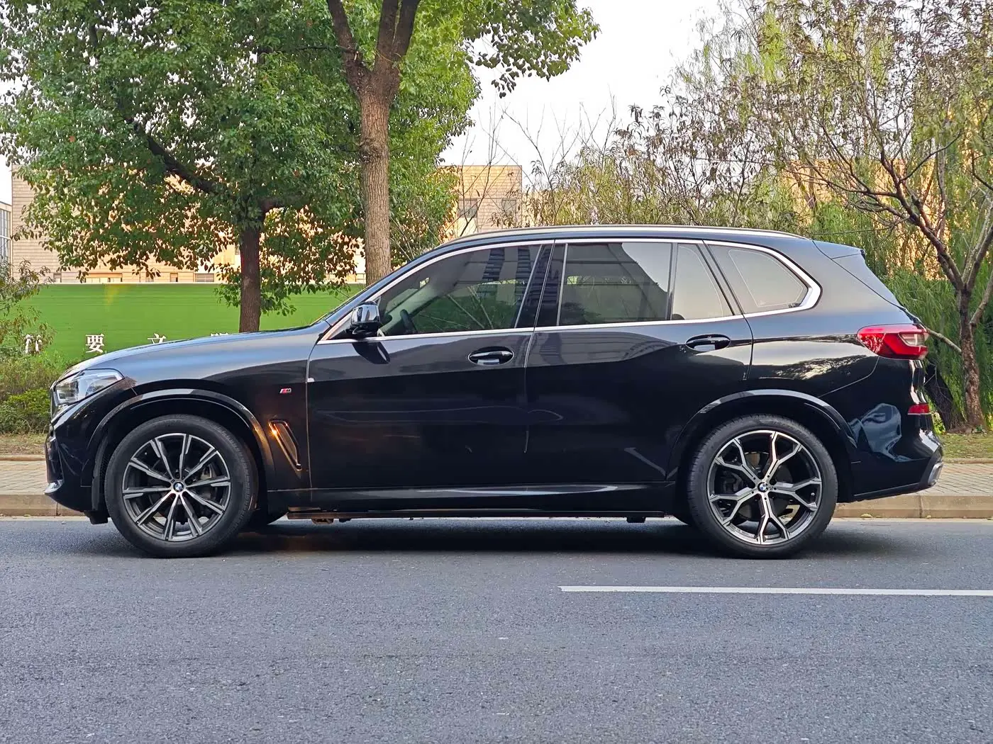 BMW X5 2019 — Photo 17/17