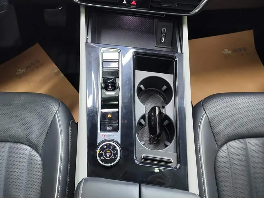 Volkswagen Teramont 2021 — Şəkil 16/16
