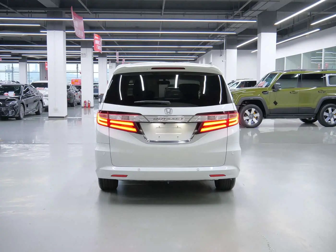 Honda Odyssey 2016 — Şəkil 6/20