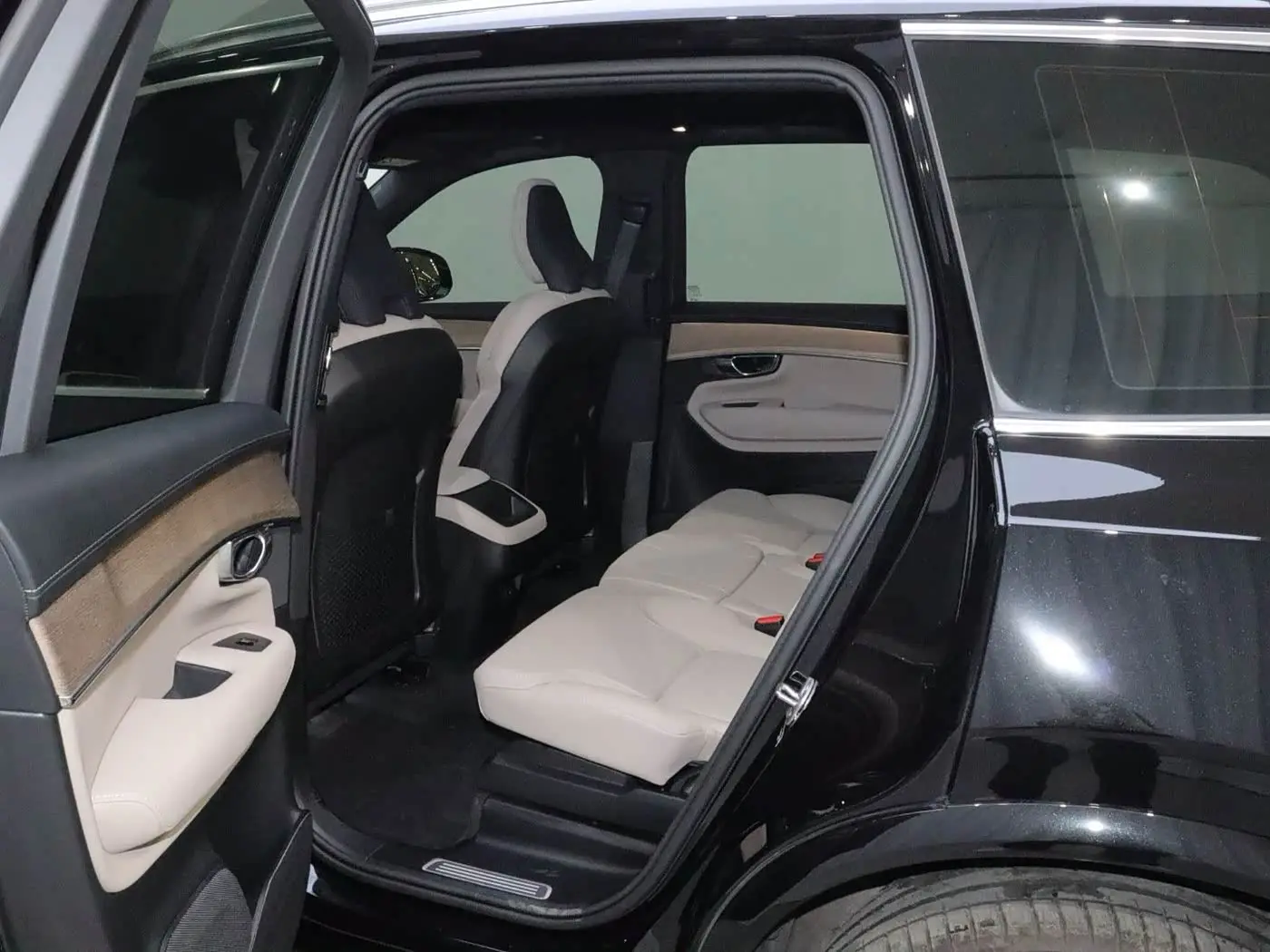 Volvo XC90 2026 — Photo 12/20