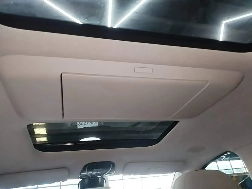 Voyah Auto Voyah Dreamer 2025 — Photo 18/20