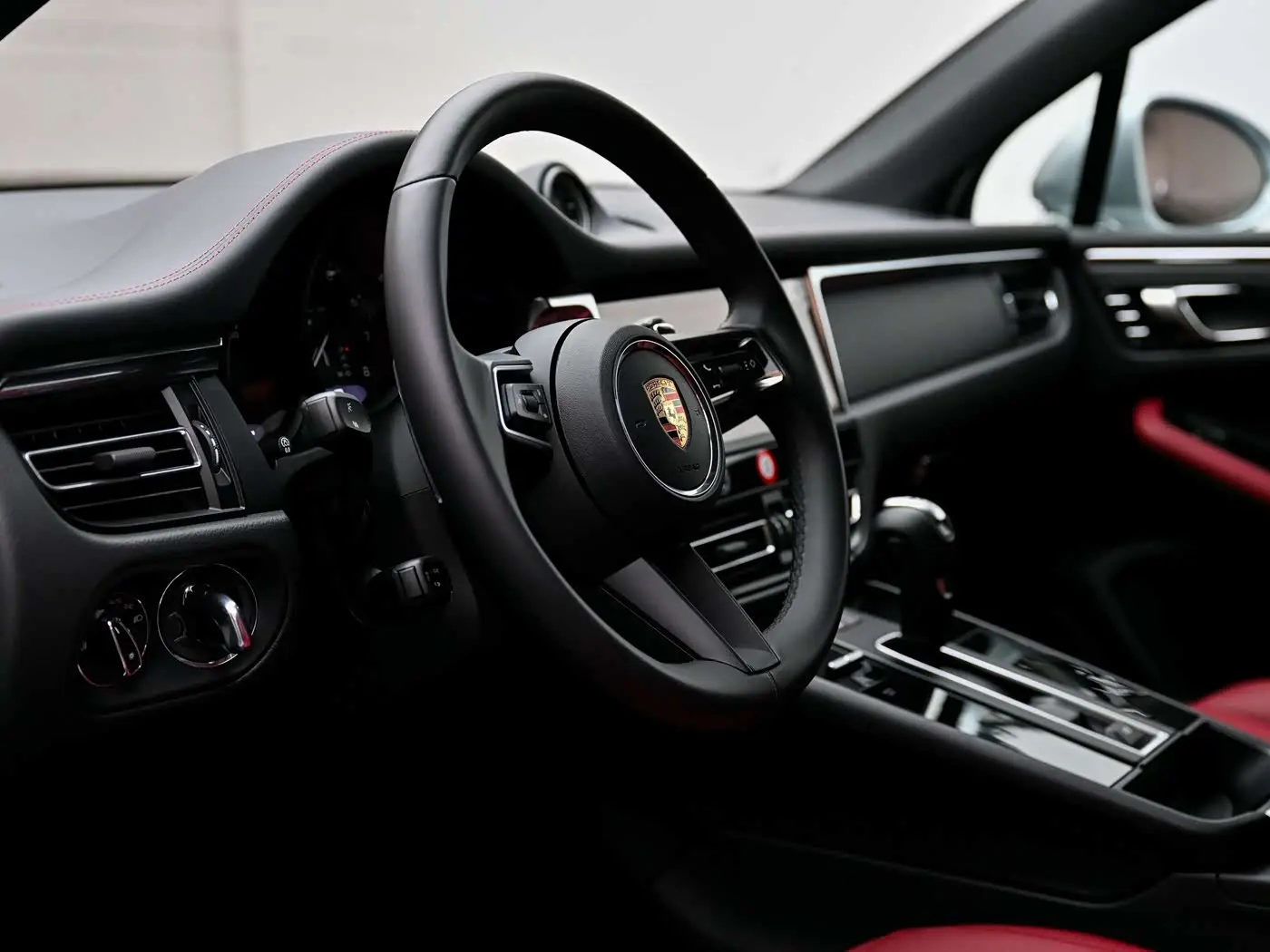 Porsche Macan 2026 — Photo 9/17