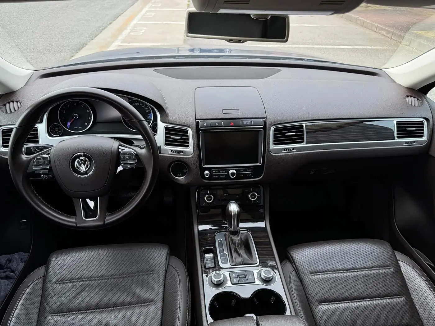 Volkswagen Touareg 2016 — Photo 18/20