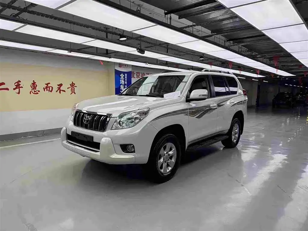 Toyota Prado 2013 — Şəkil 1/13