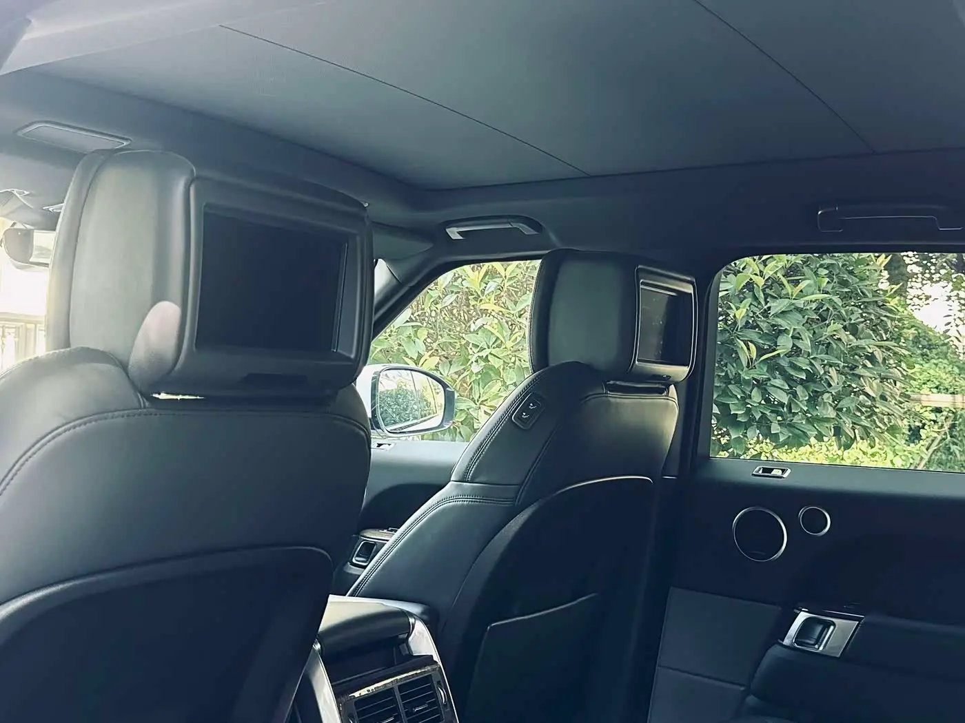 Land Rover Range Rover Sport PHEV 2018 — Photo 13/19