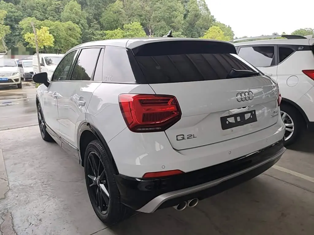 Audi Q2L 2021 — Photo 5/20