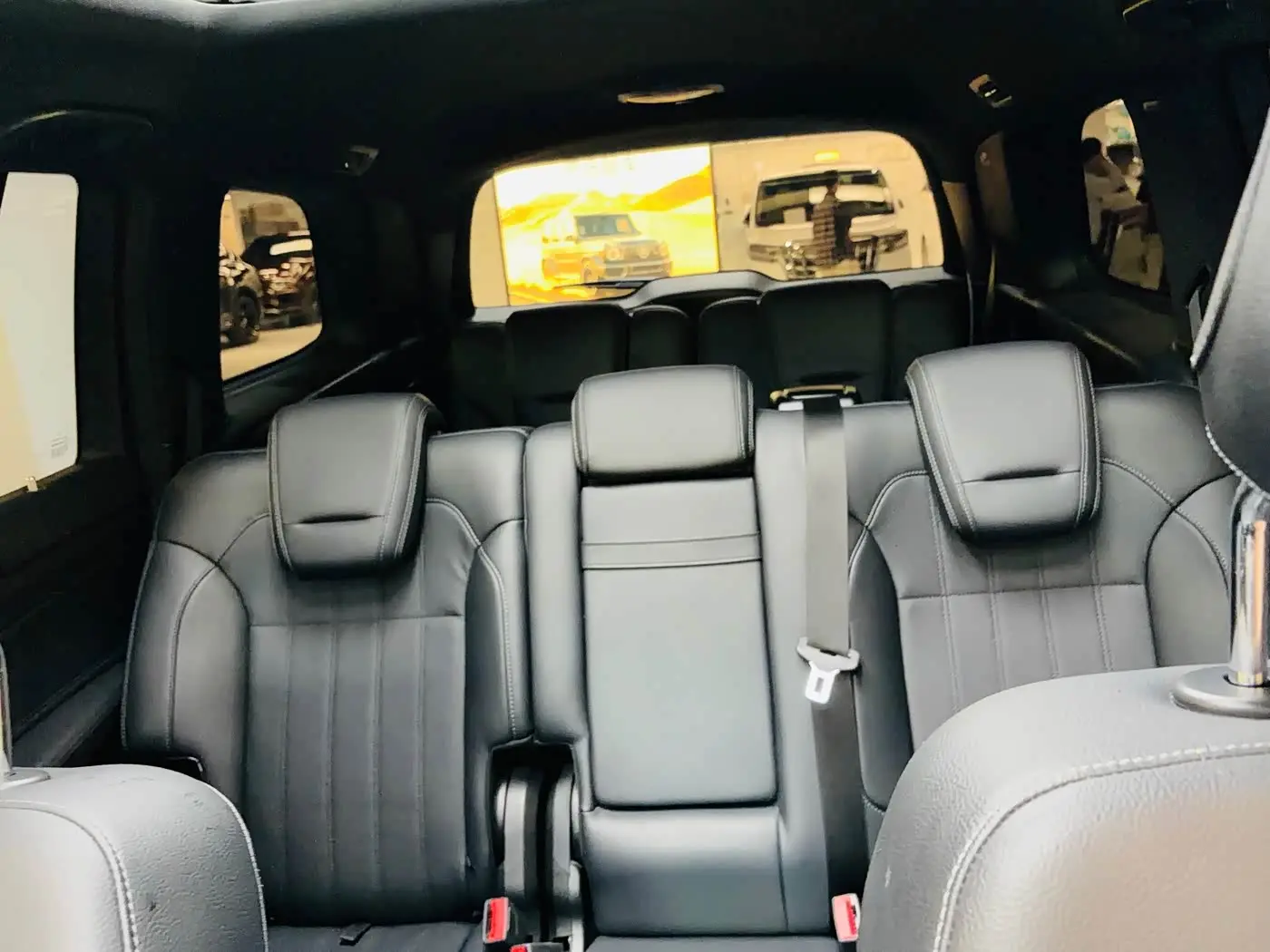 Mercedes-Benz GLS 2018 — Photo 15/20