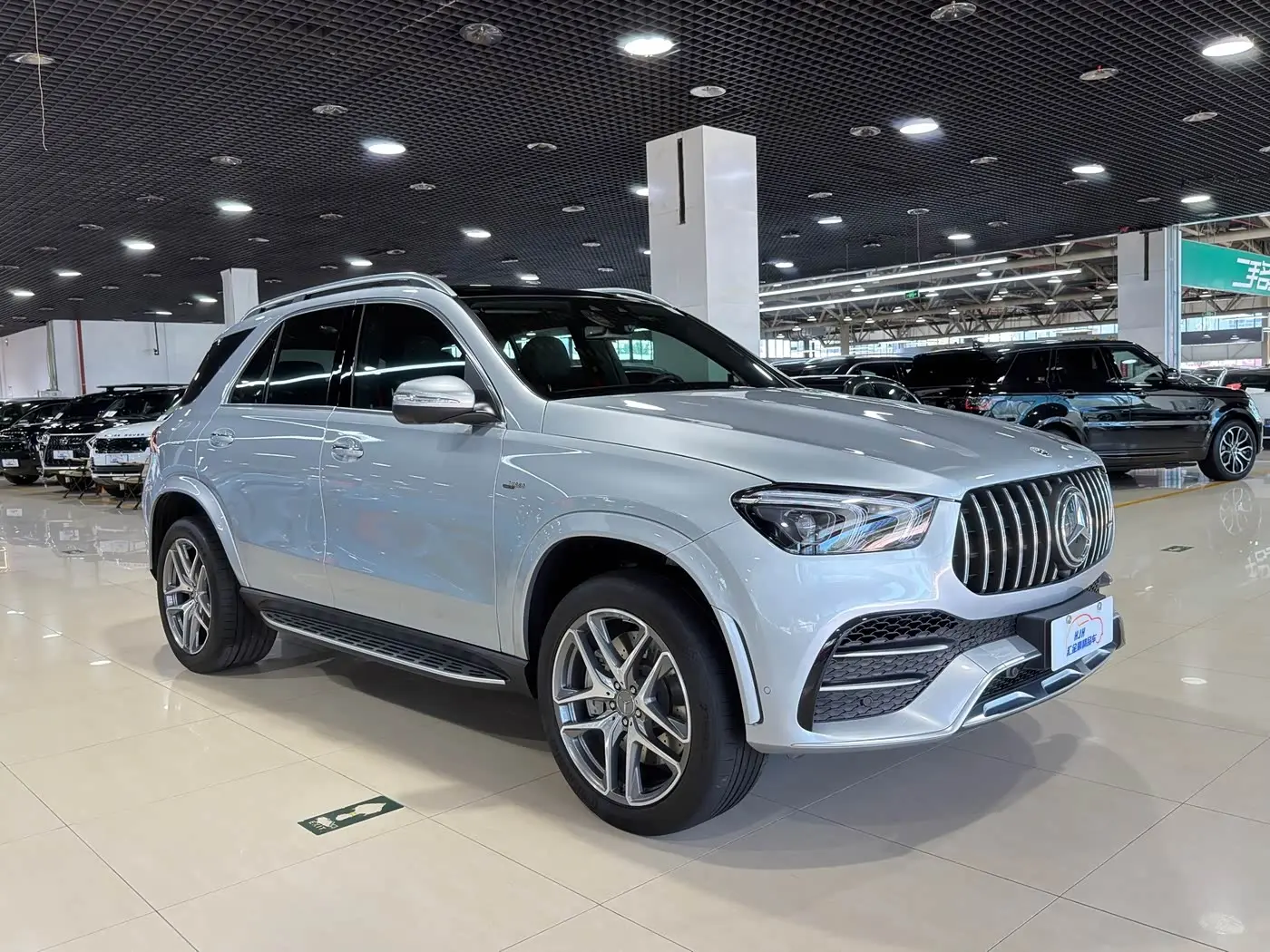 Mercedes-Benz GLE AMG 2022 — Photo 3/19