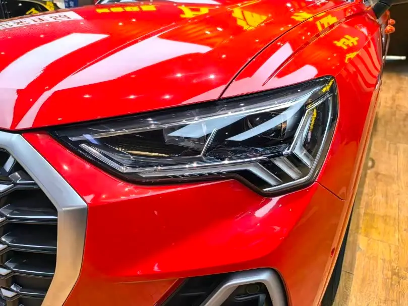 Audi Q3 2023 — Фото 16/20