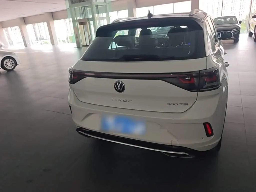 Volkswagen T-ROC 2025 — Фото 6/20