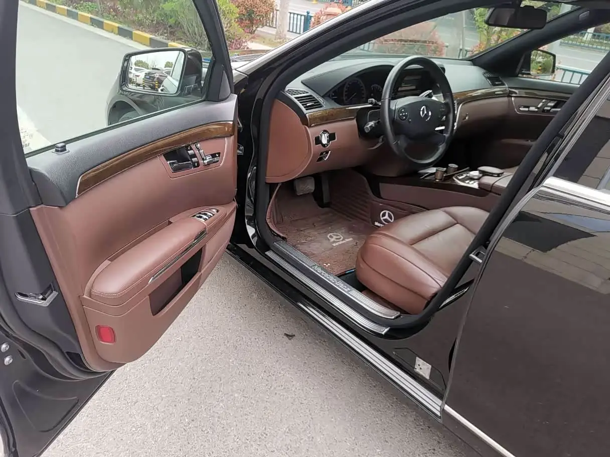 Mercedes-Benz S-Class 2013 — Photo 13/16