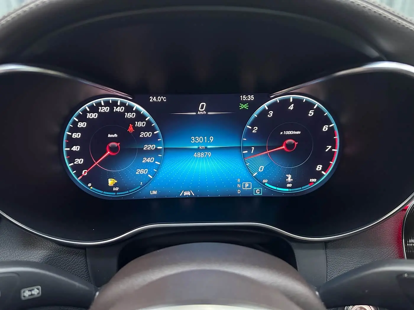 Mercedes-Benz GLC 2022 — Photo 18/20