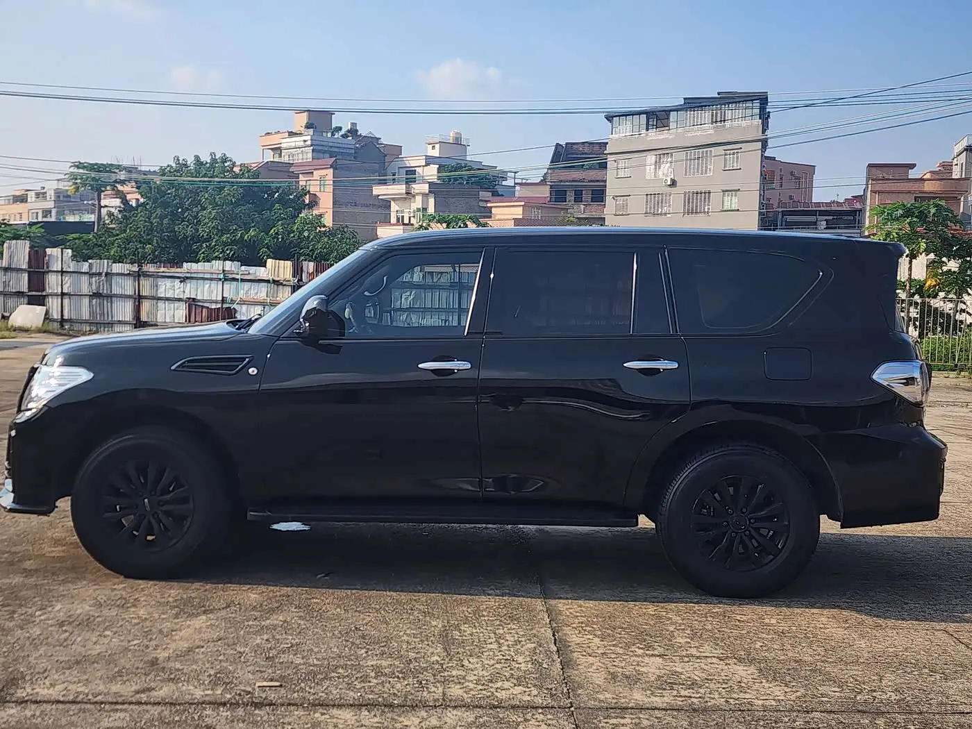 Nissan Patrol 2019 — Photo 4/11