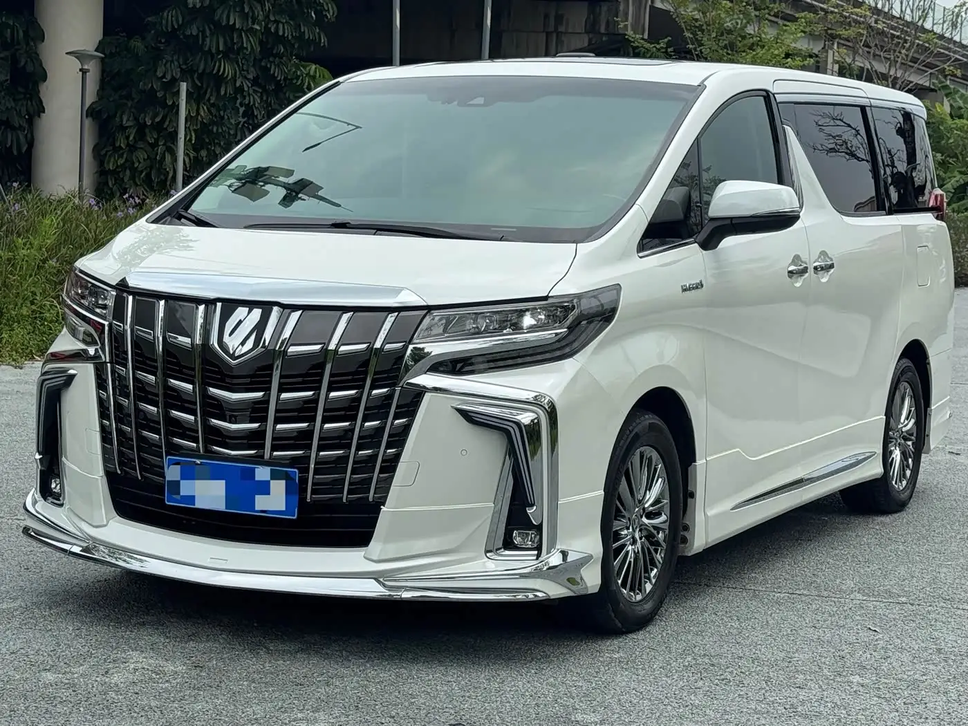 Toyota Alphard, 2020