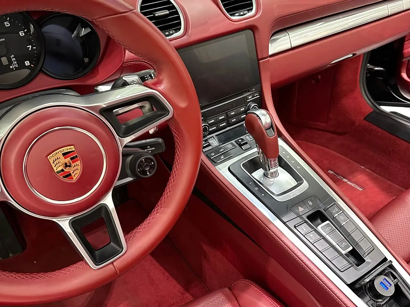 Porsche 718 2018 — Şəkil 8/20