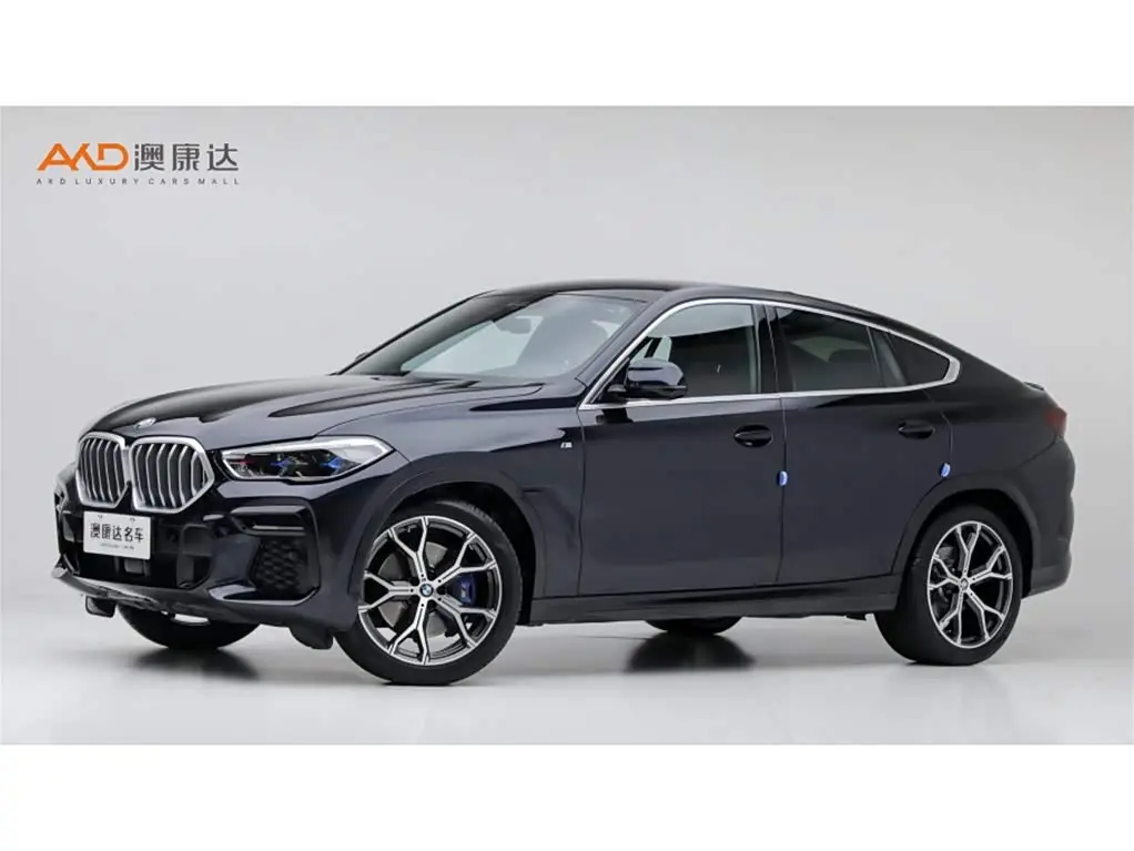 BMW X6 2022 — Фото 1/10