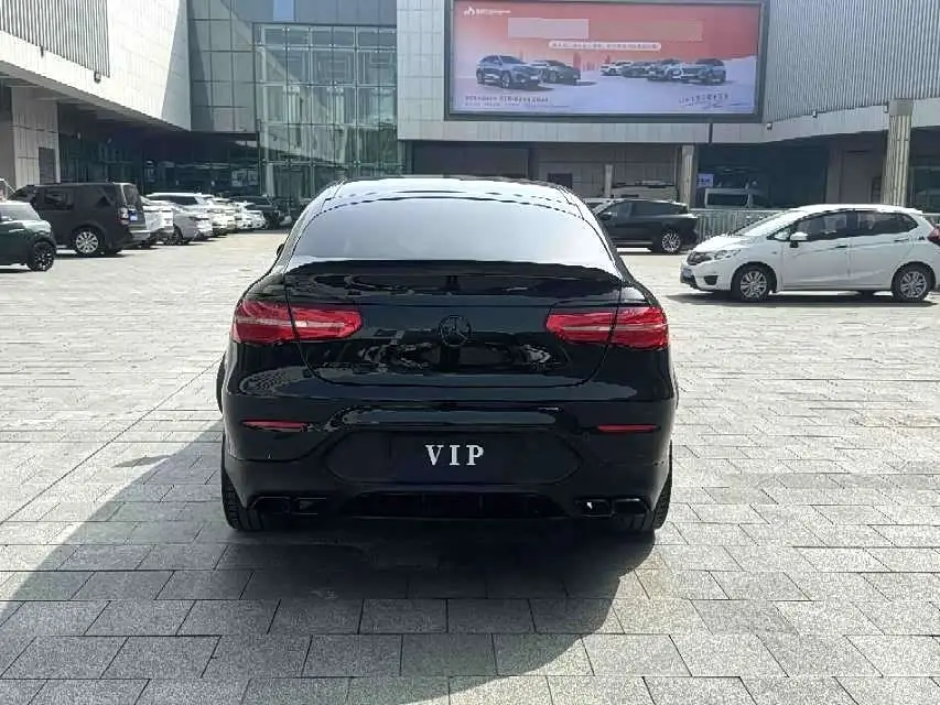 Mercedes-Benz GLC Coupe AMG 2019 — Фото 15/17