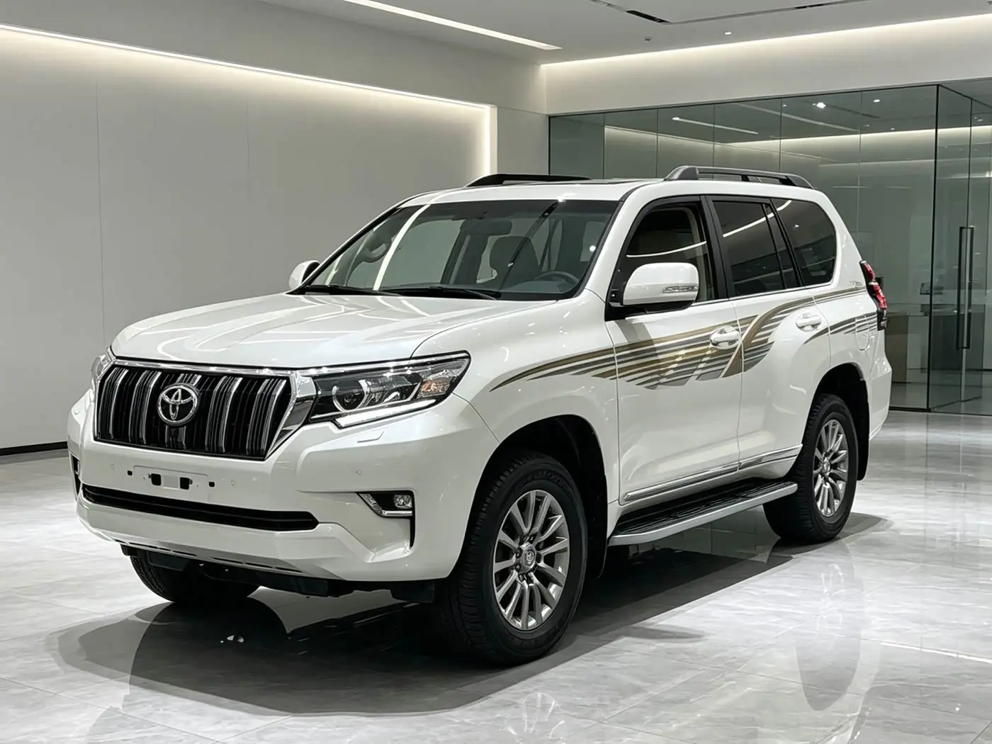 Toyota Prado 2019 — Şəkil 1/17