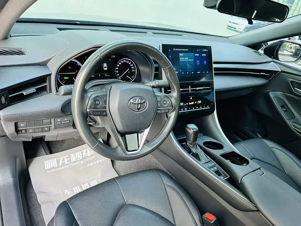 Toyota Avalon 2023 — Şəkil 9/20