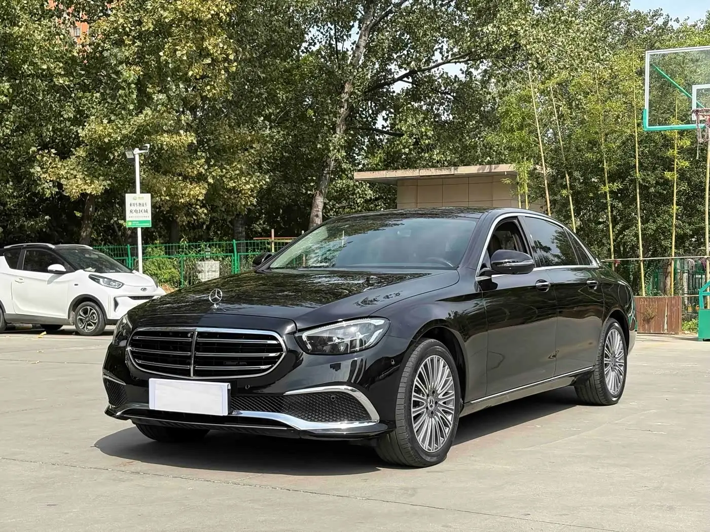 Mercedes-Benz E-Class, 2022