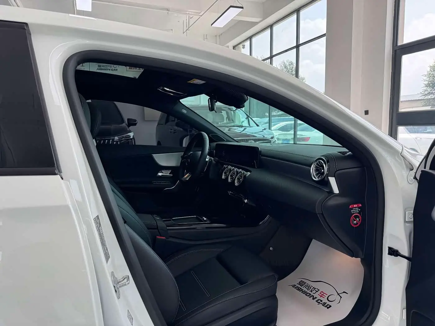 Mercedes-Benz A-Class AMG 2026 — Photo 10/18