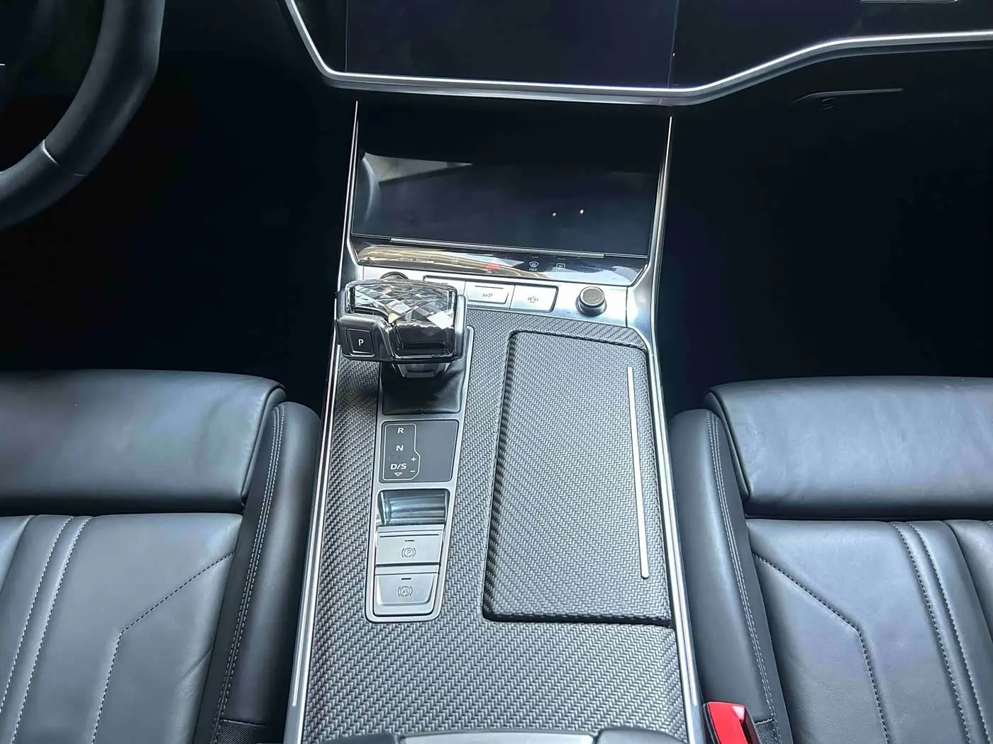 Audi A7 2023 — Şəkil 8/20