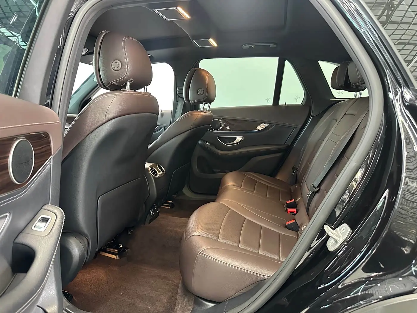 Mercedes-Benz GLC 2019 — Фото 5/20