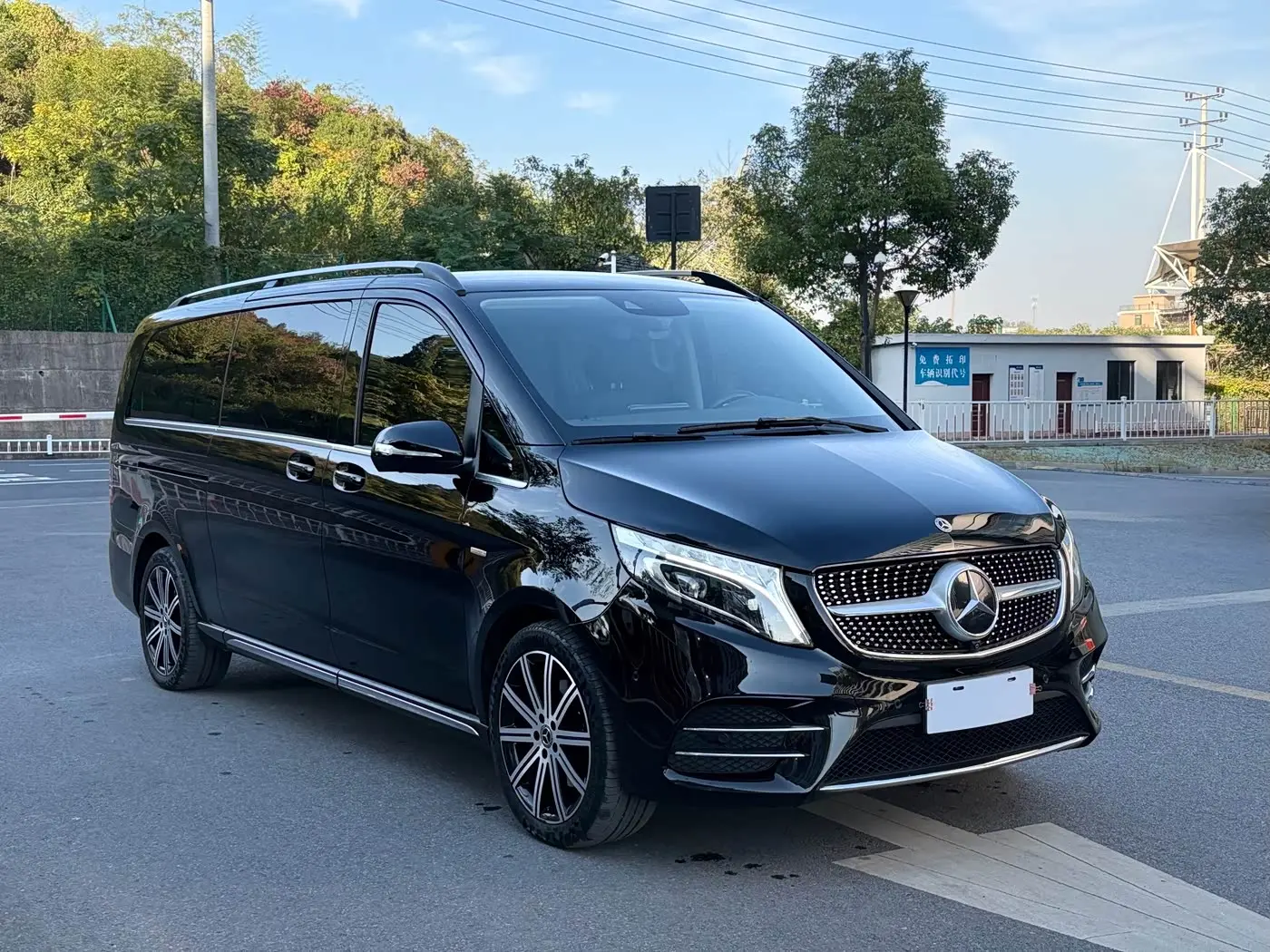 Mercedes-Benz V-Class 2022 — Şəkil 3/20
