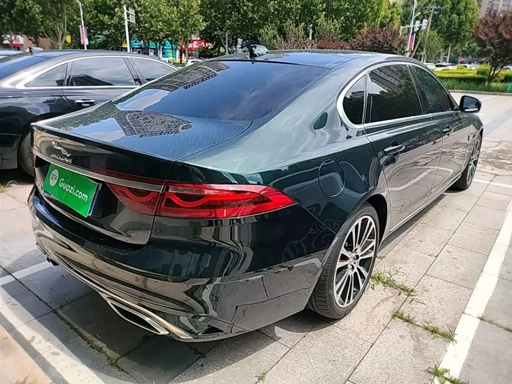 Jaguar XFL 2023 — Фото 7/20