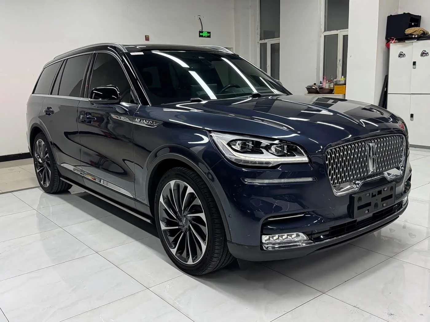 Lincoln Aviator 2021 — Фото 3/18