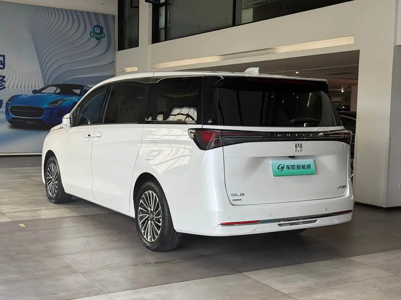 Buick GL8 New Energy 2025 — Photo 7/9