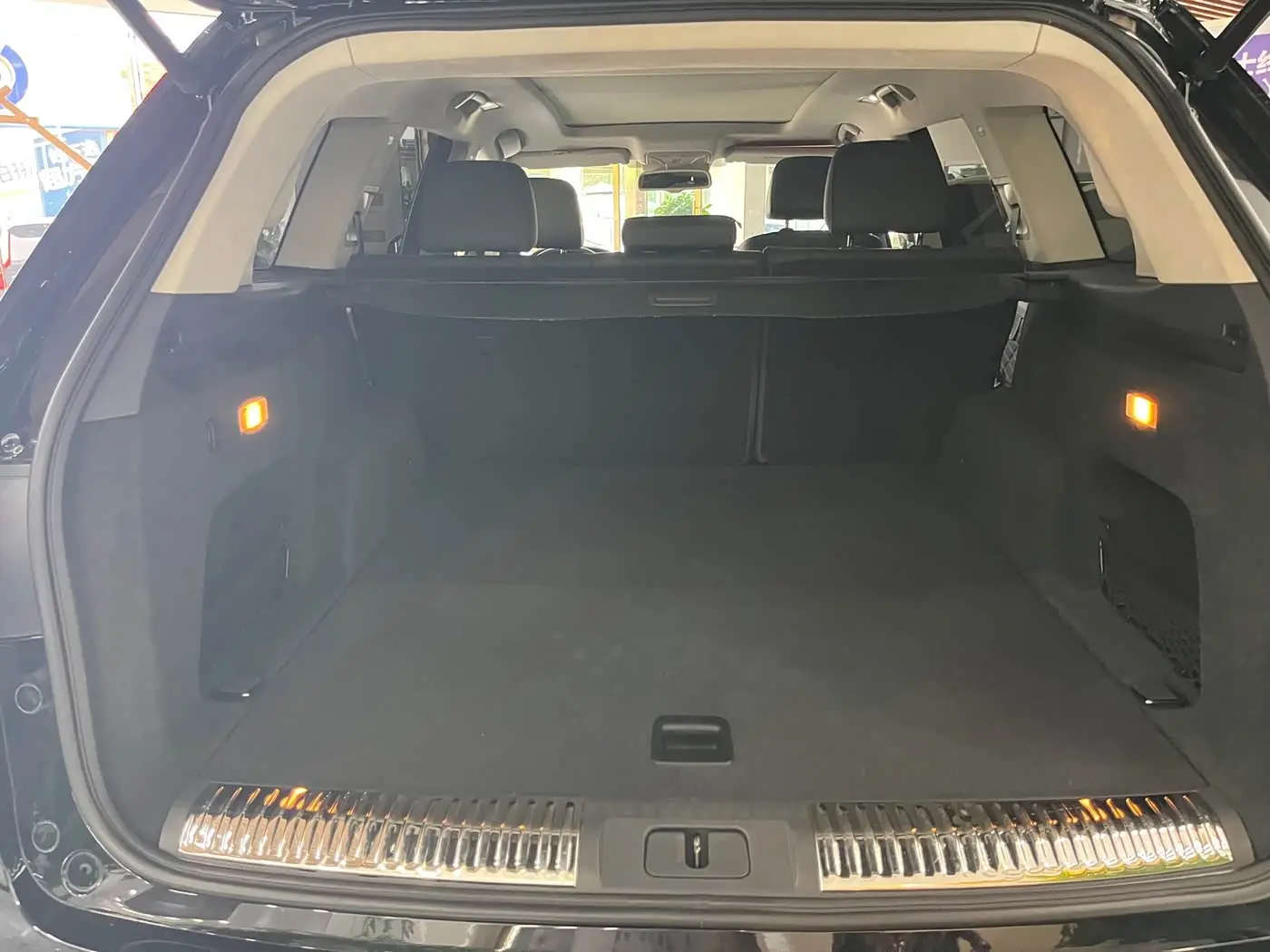 Hongqi HS7 2019 — Şəkil 16/18