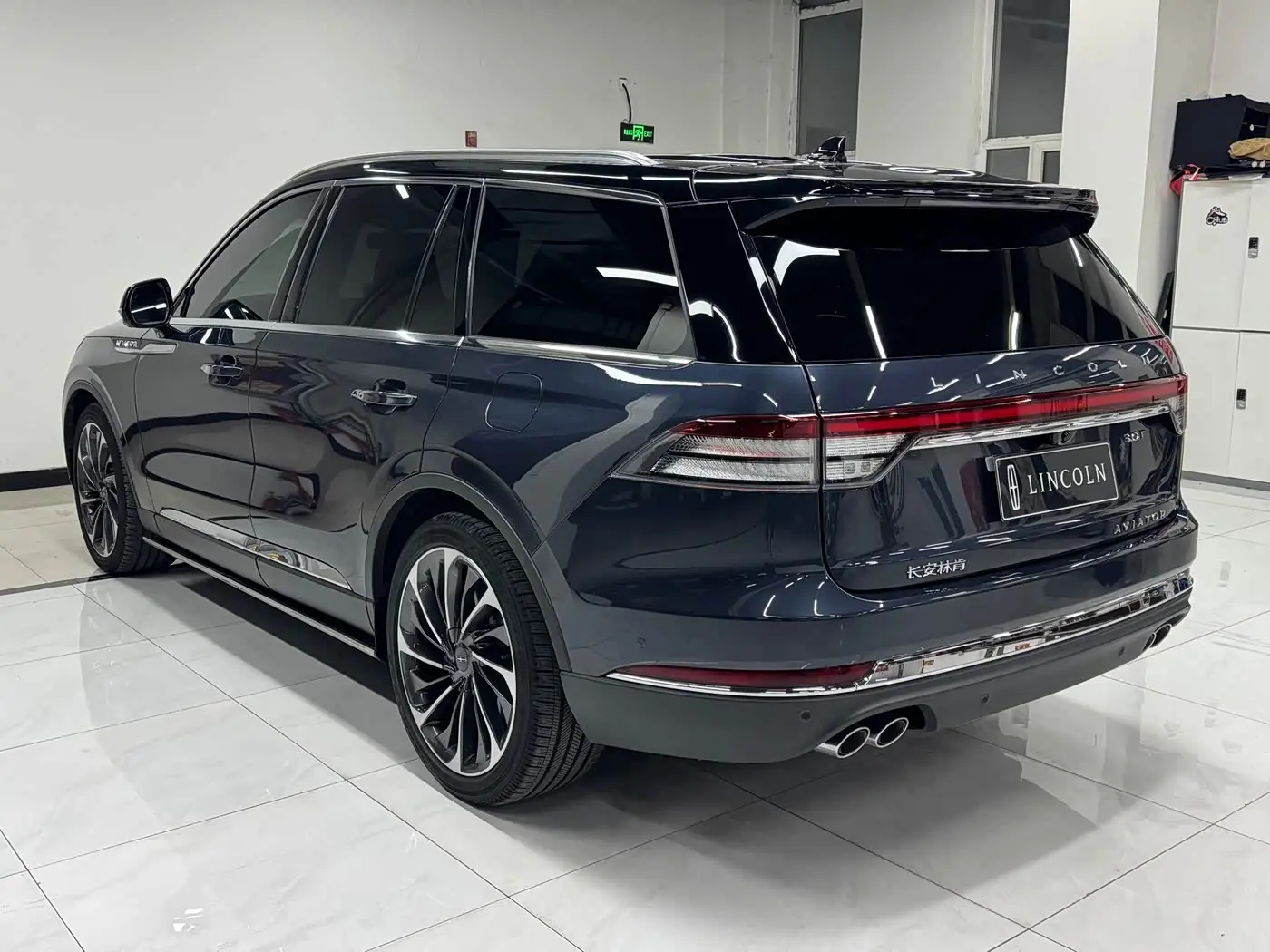 Lincoln Aviator 2021 — Фото 6/18