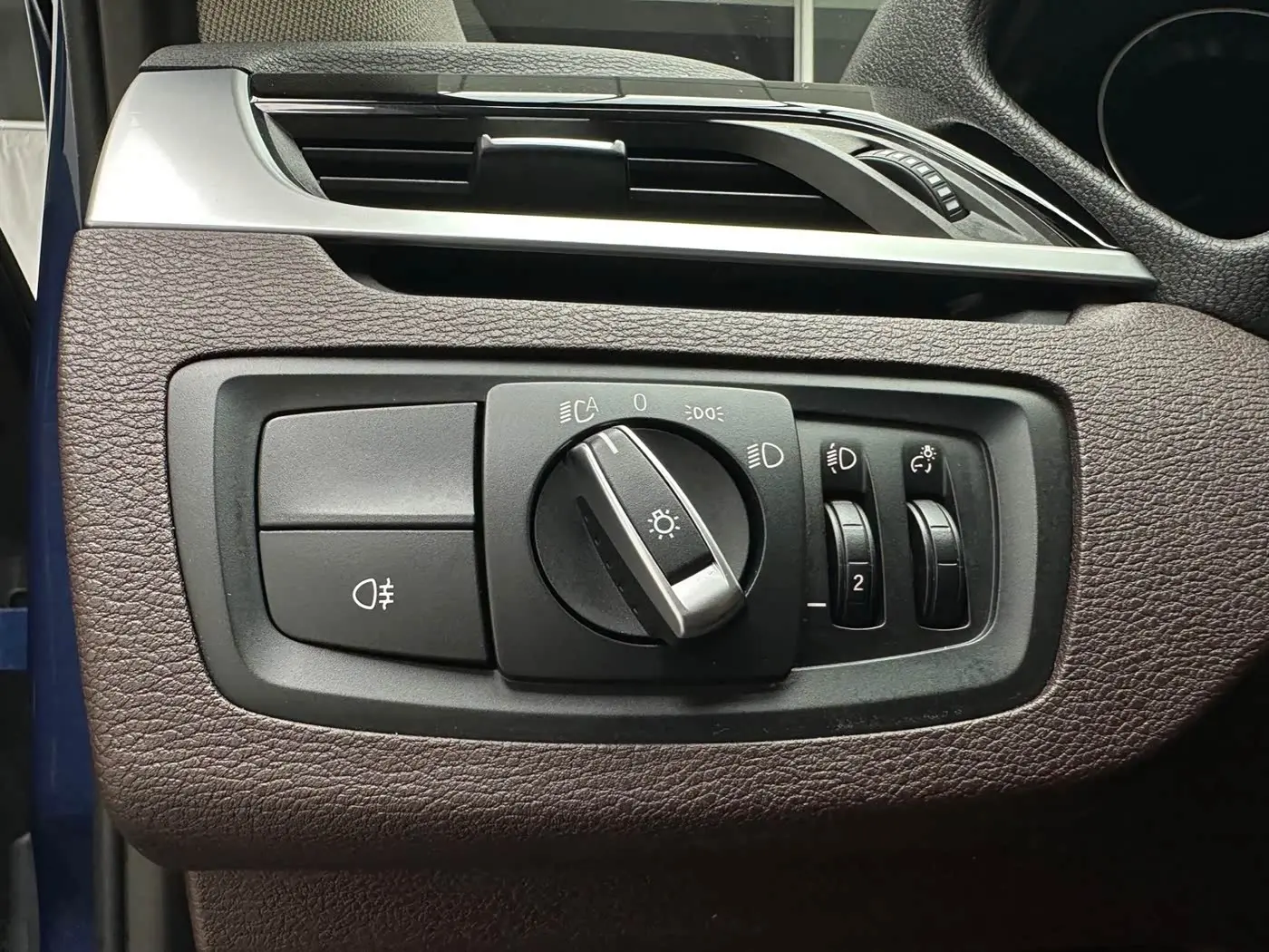 BMW X1 2023 — Фото 11/20