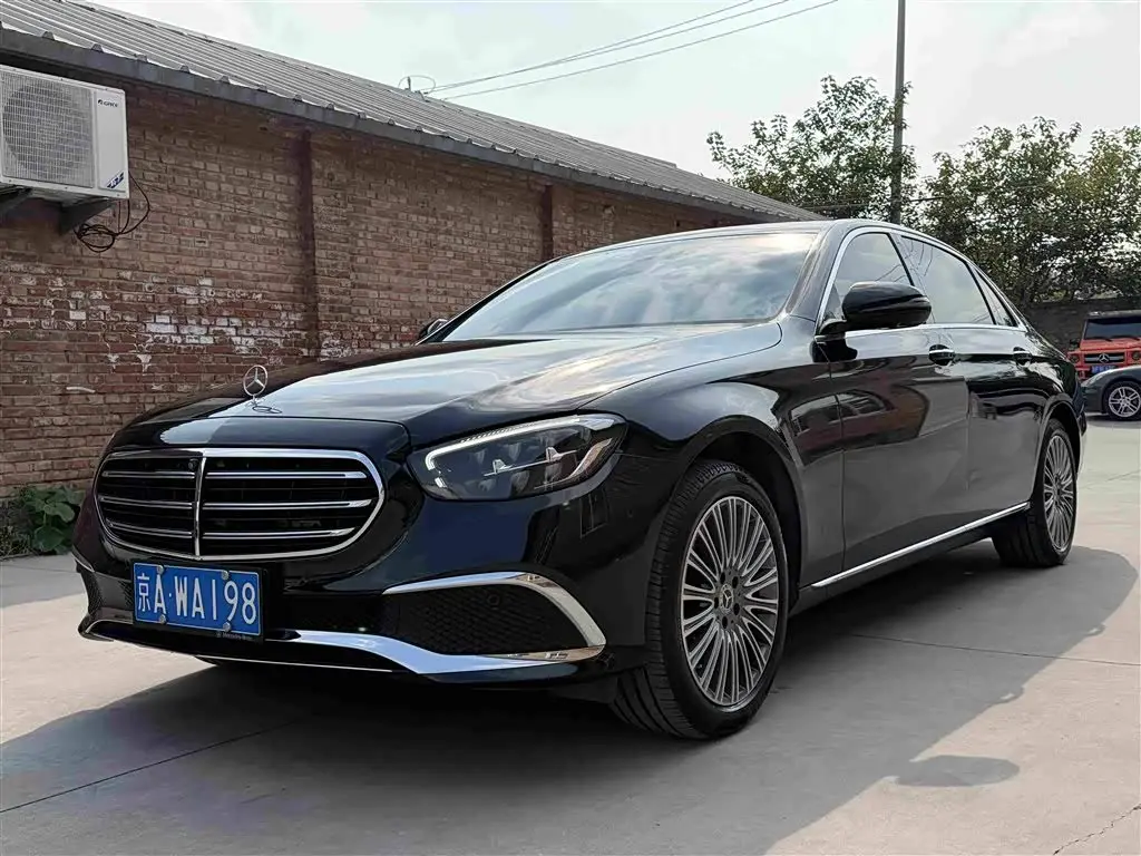 Mercedes-Benz E-Class 2022 — Şəkil 1/20