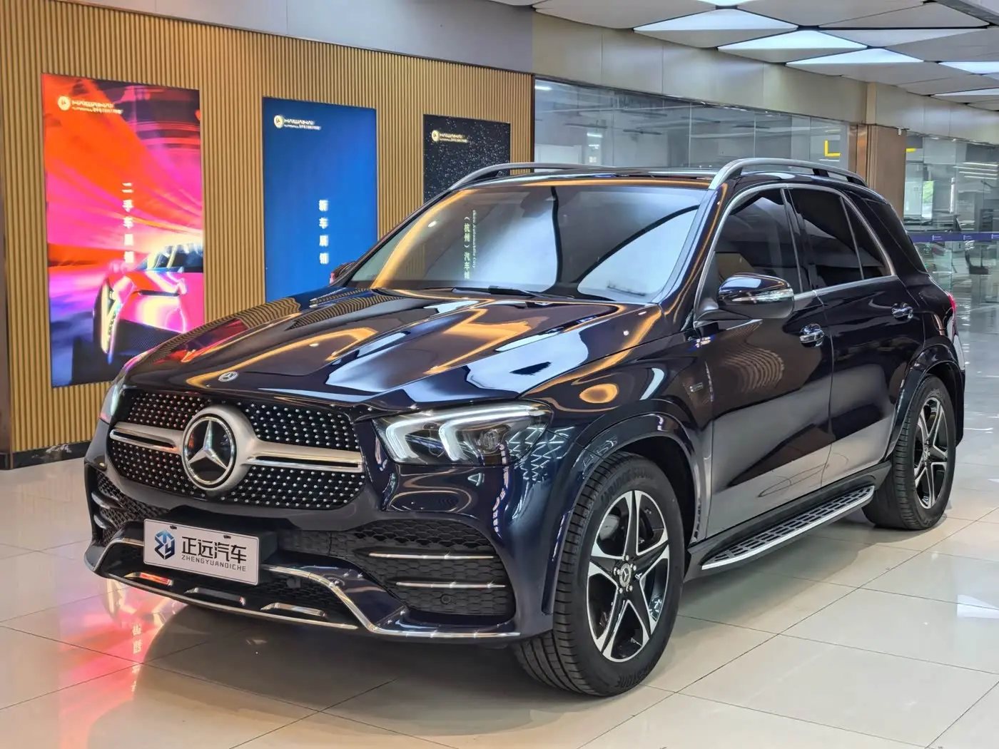 Mercedes-Benz GLE New Energy 2021 — Photo 1/20