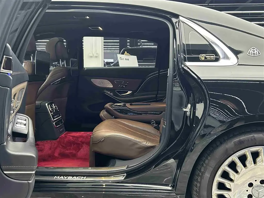 Mercedes-Benz Maybach S-Class 2020 — Şəkil 7/19