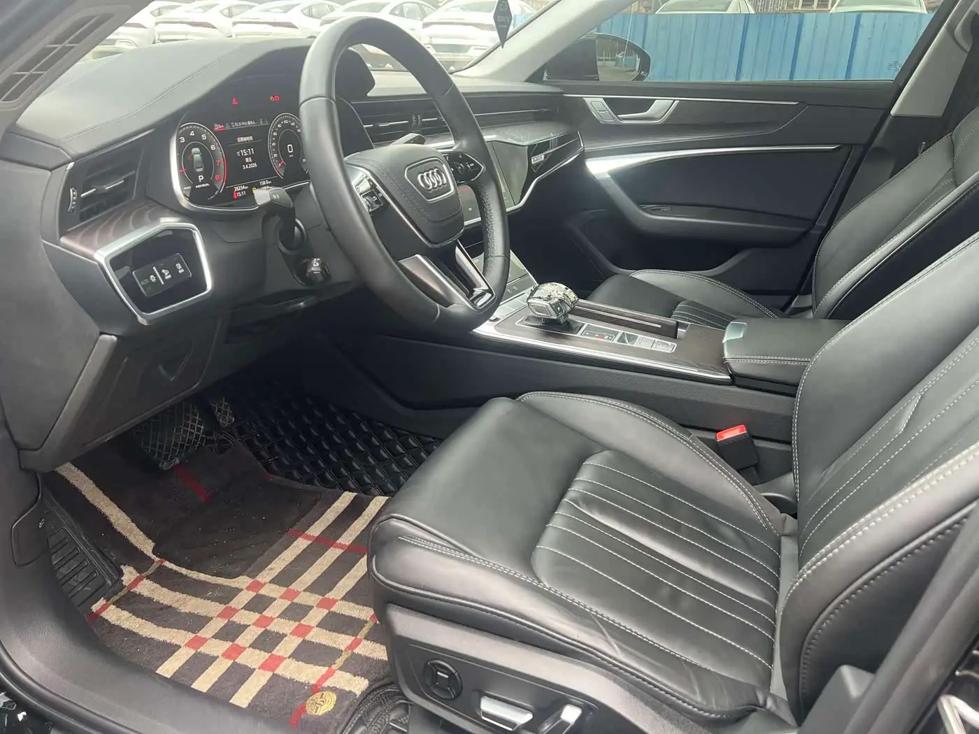 Audi A6L 2023 — Şəkil 4/17