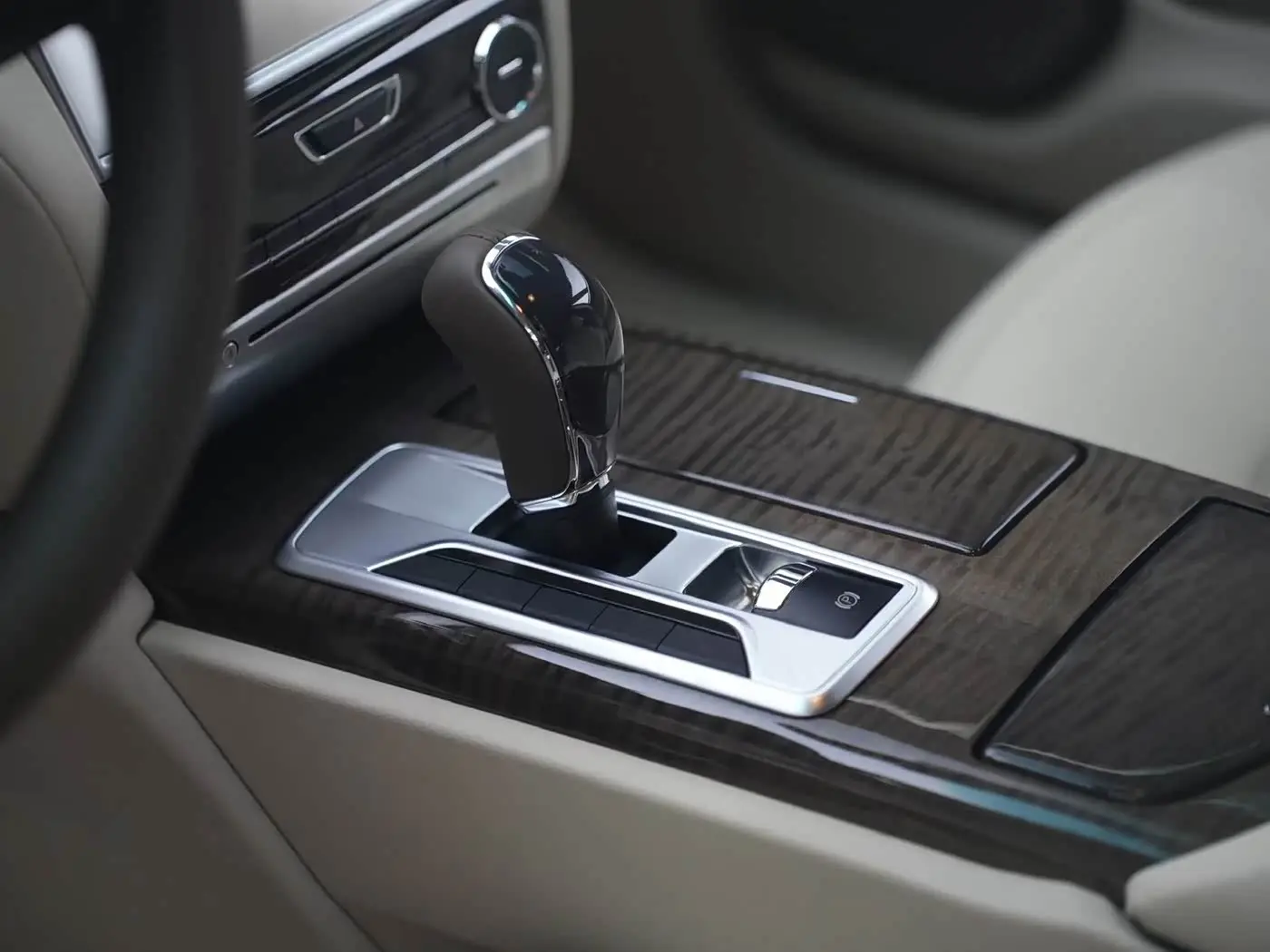 Maserati Quattroporte 2013 — ფოტო 12/20