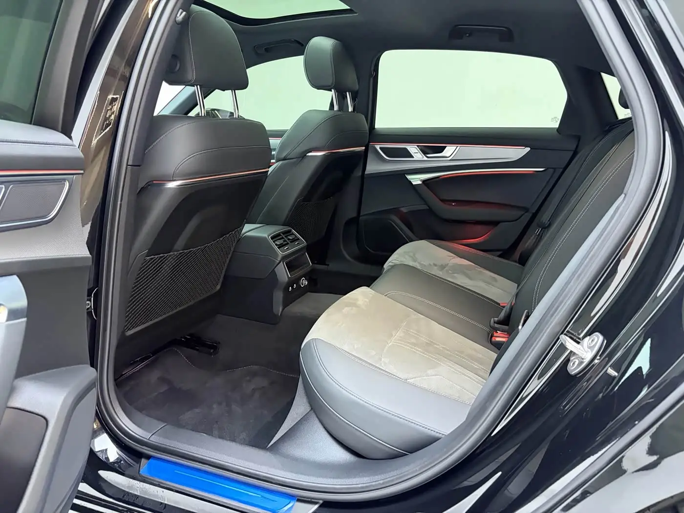 Audi A6L 2024 — Şəkil 7/18