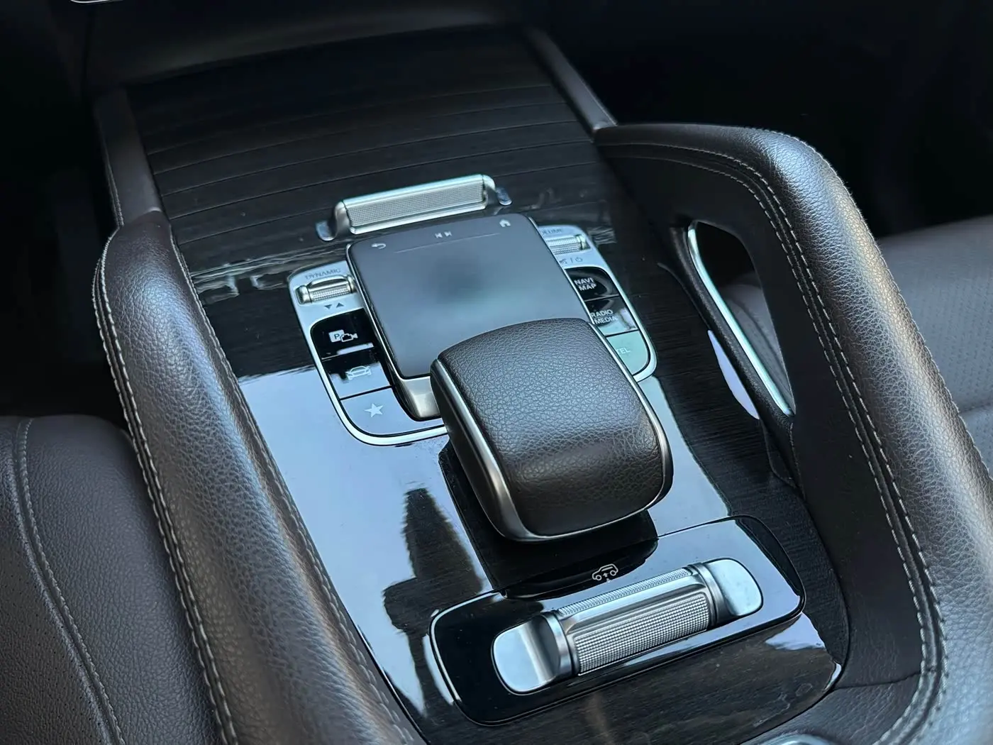 Mercedes-Benz GLE 2019 — Şəkil 14/16