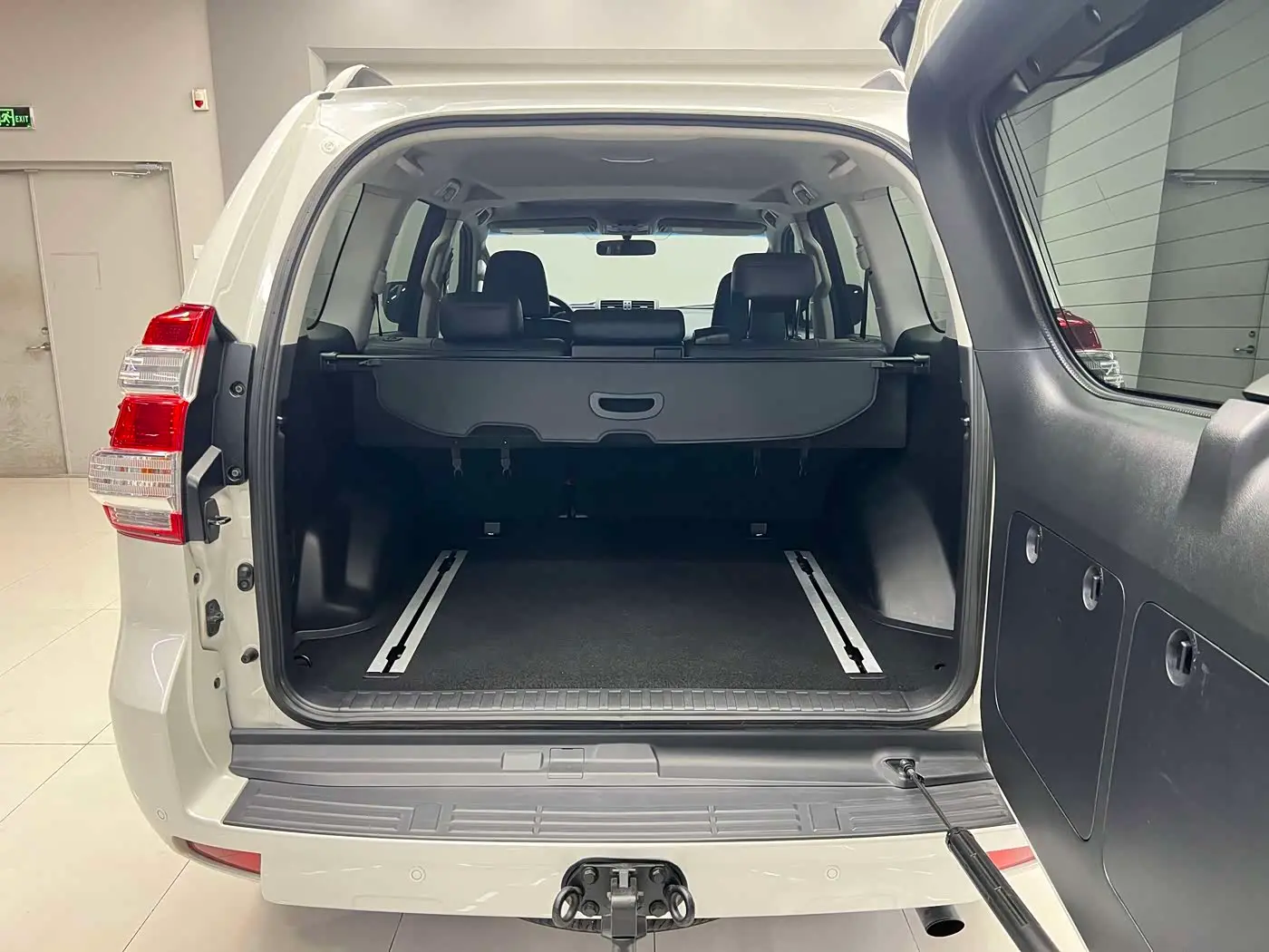 Toyota Prado 2017 — Şəkil 5/18