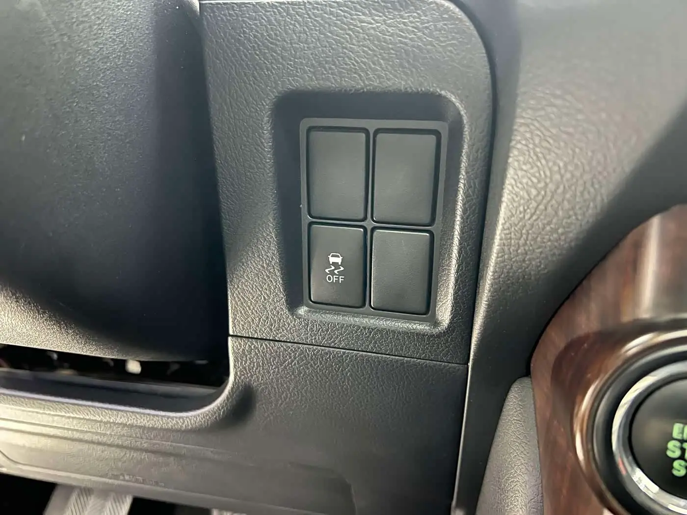 Toyota Prado 2017 — Şəkil 12/18