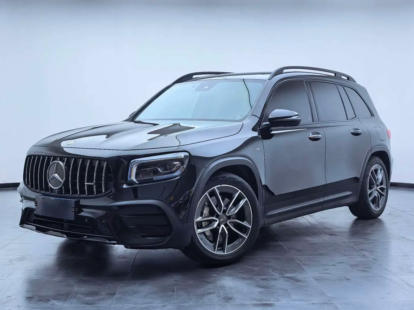 Mercedes-Benz GLB AMG, 2023