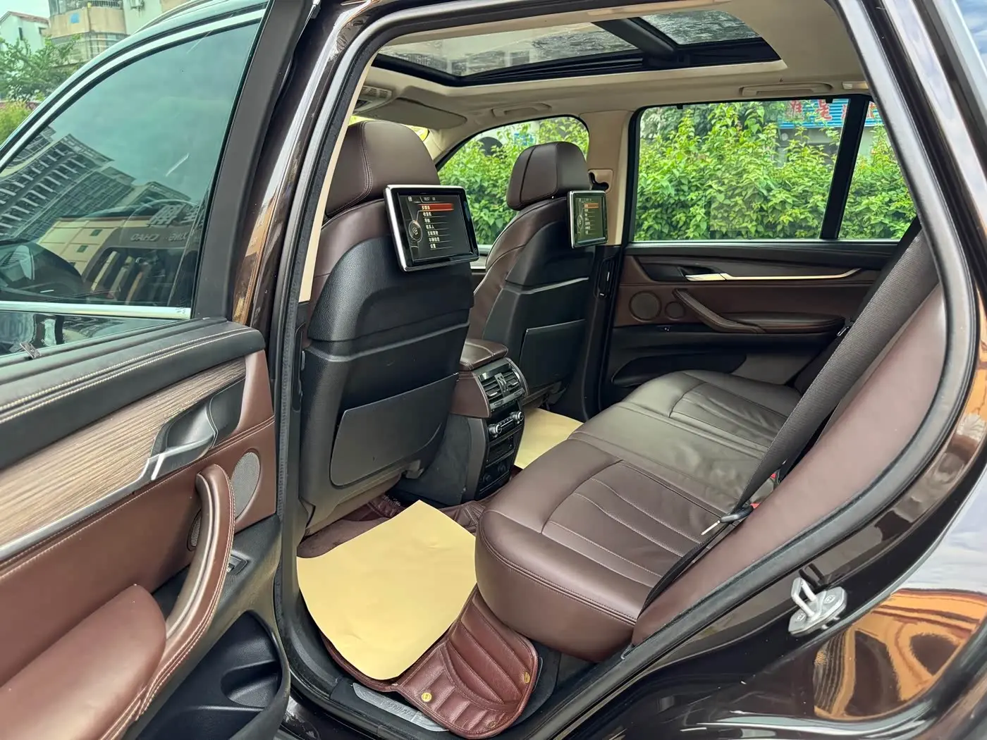 BMW X5 2014 — Photo 10/20